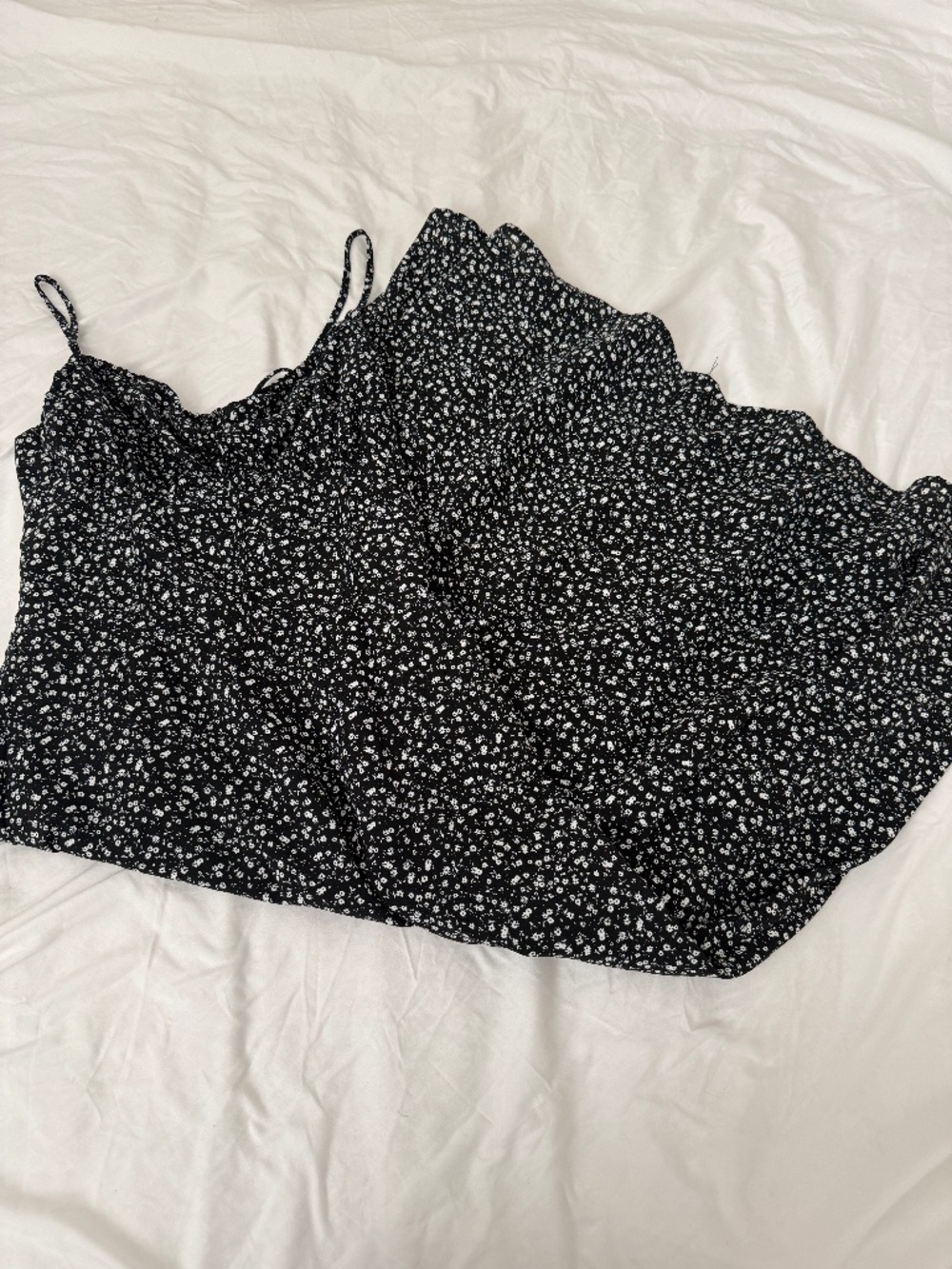 floral midi dress Size small Details : - color: floral print - condition: gre